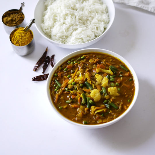 Easy Indian Vegetable Curry My Vegetarian Family   Easy Mixed Vegetble Curry Myvegetarianfamily 540x540 