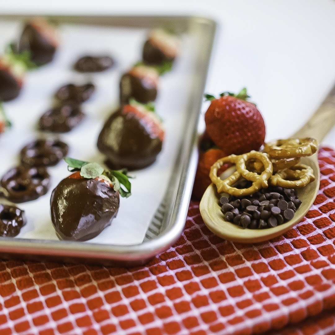 How To Make Chocolate Covered Strawberries