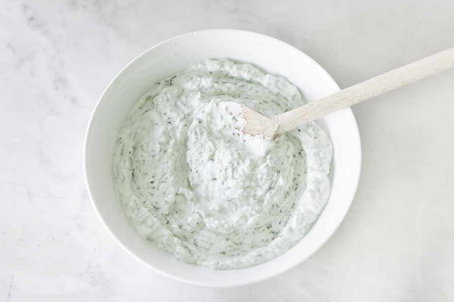 Easy Tzatziki Sauce (Yogurt + Cucumber)