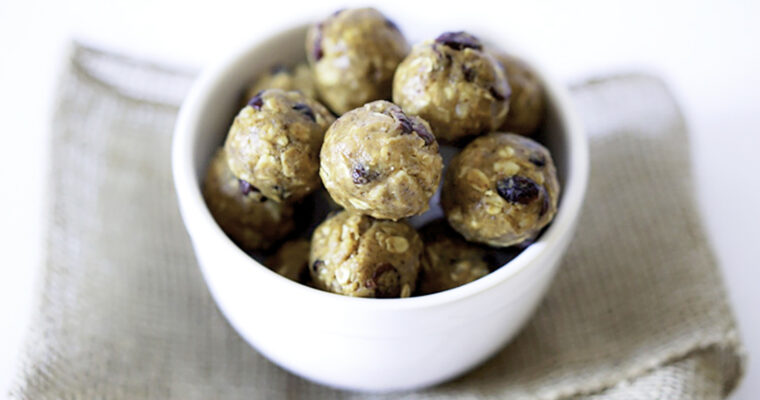 Cranberry Peanut Butter Energy Bites