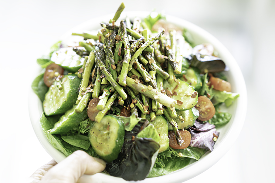 Oil-Free Balsamic Asparagus Salad