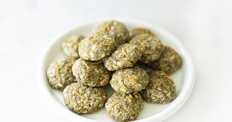 Carrot Cake Oatmeal Cookies