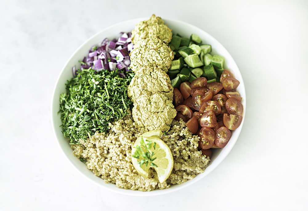 Quinoa Tabbouleh Salad Recipe | My Vegetarian Family #quinoatabbouleh #quinoasalad #oilfreetabbouleh #oilfreesalad #glutenfreetabbouleh