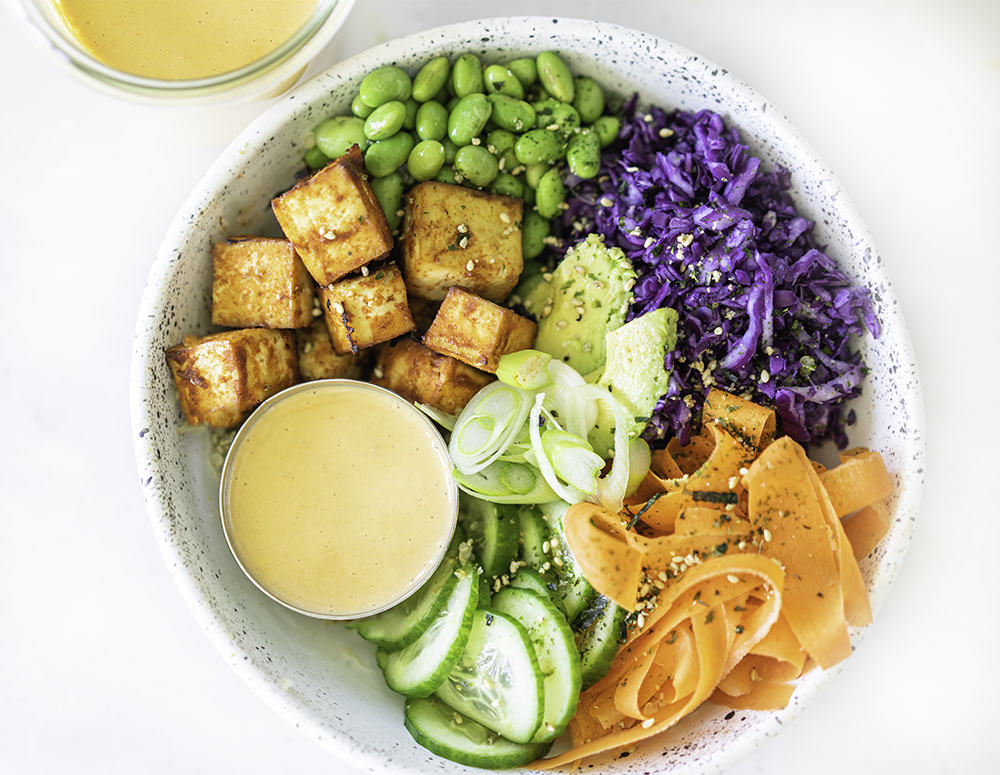 Quinoa Sushi Bowls with Tofu | My Vegetarian Family #vegansushibowls #tofusushi #deconstructedsushi #sushiinabowl