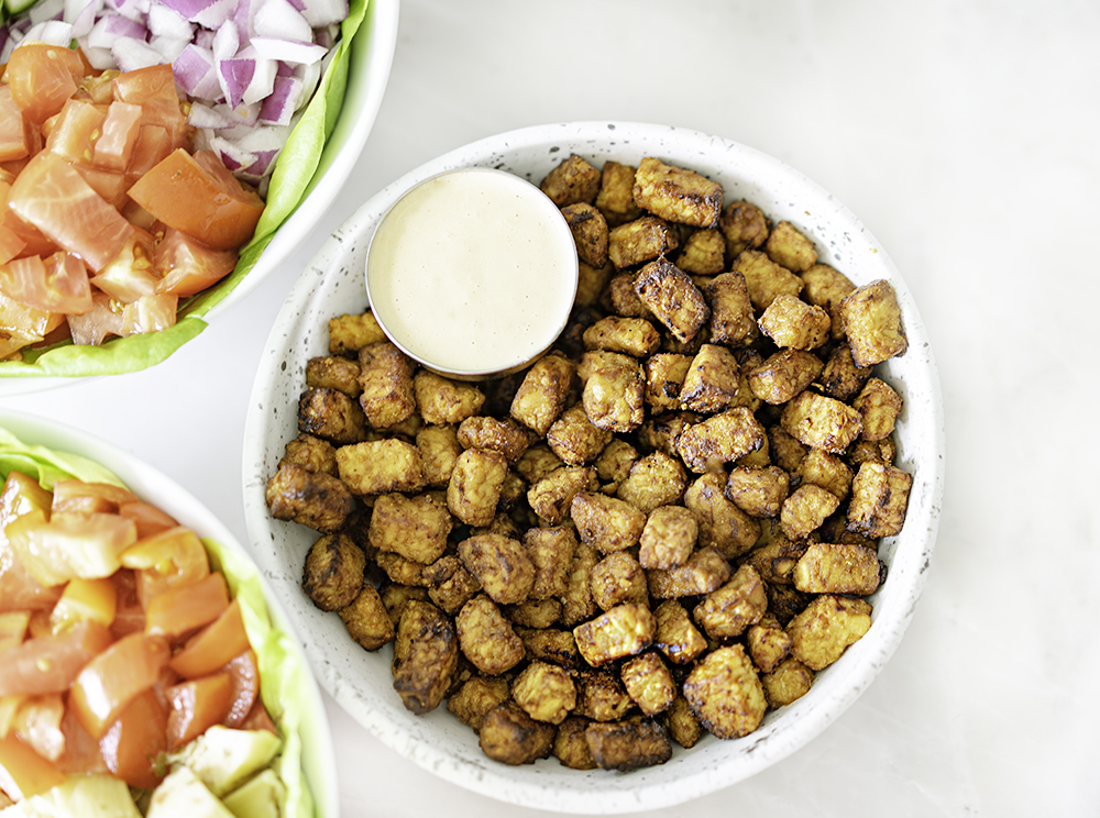 Air Fryer Tempeh Croutons with Chili Lime Tahini Dressing | My Vegetarian Family #tempehcroutons #airfryertempeh