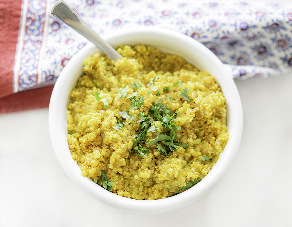 Instant Pot Turmeric Indian Quinoa | My Vegetarian Family #indianquinoa #turmericquinoa