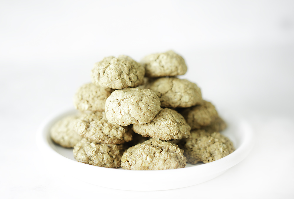 Vegan Pumpkin Oatmeal Cookies