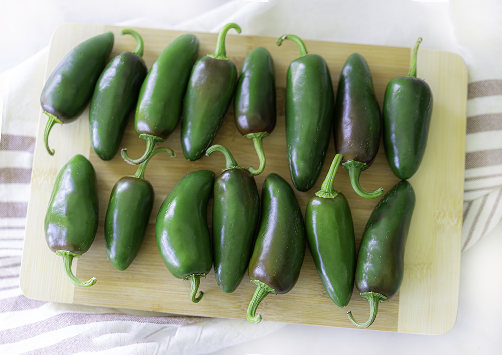 Jalapeno peppers for homemade hot sauce | My Vegetarian Family #jalapenopeppers #gardenpeppers