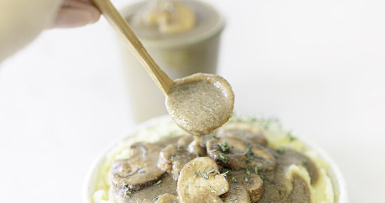 Quick and Easy Vegetarian Mushroom Gravy