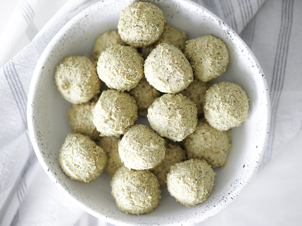 Tofu Meatballs | My Vegetarian Family #tofumeatballs